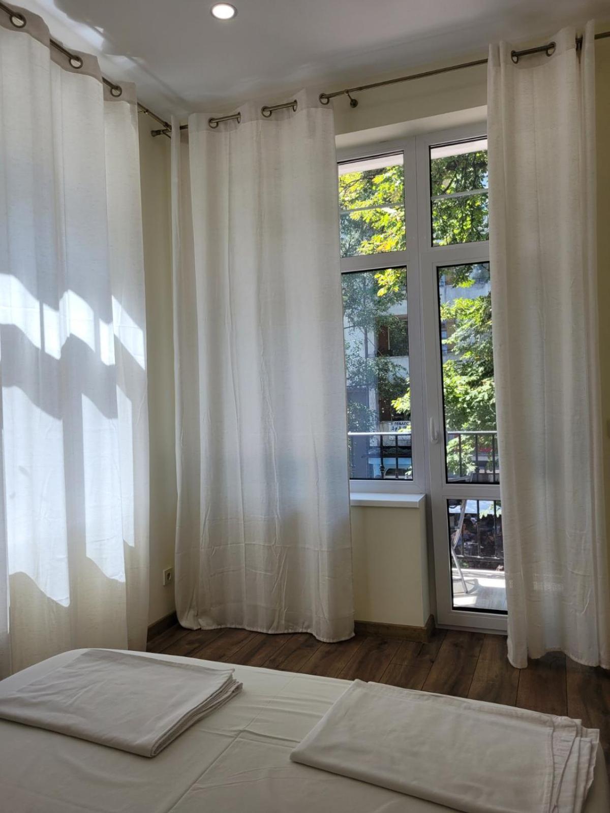 The House - Central Boutique Apartments Kjustendil Camera foto