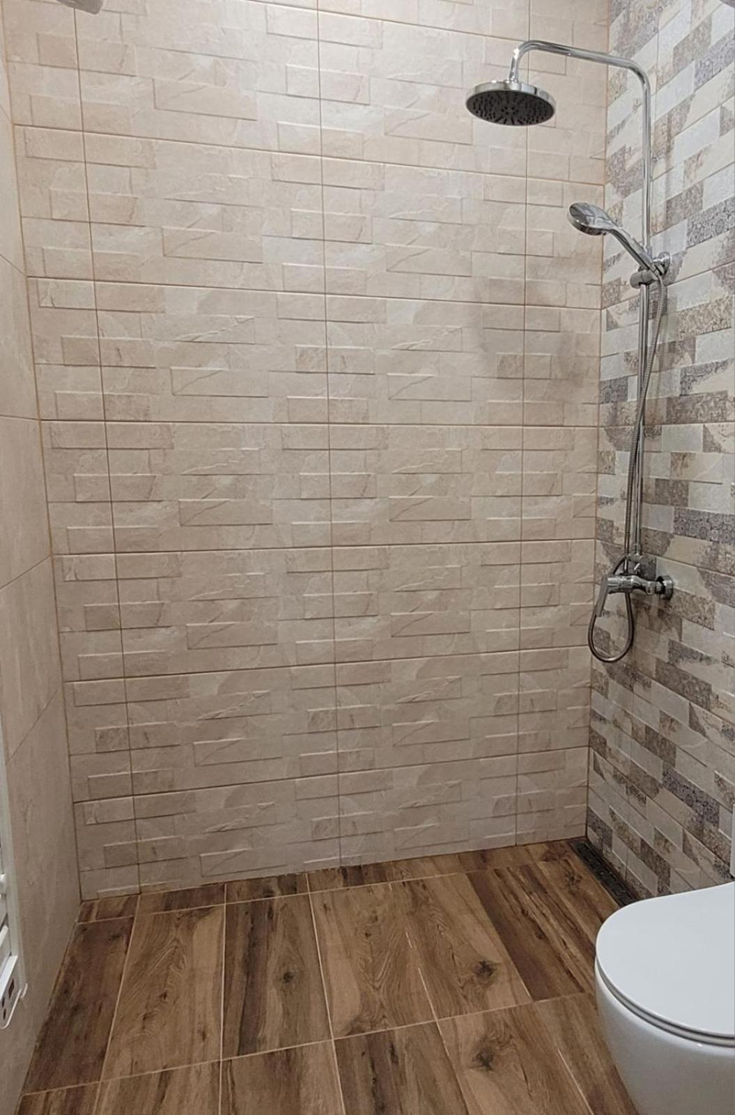 The House - Central Boutique Apartments Kjustendil Esterno foto